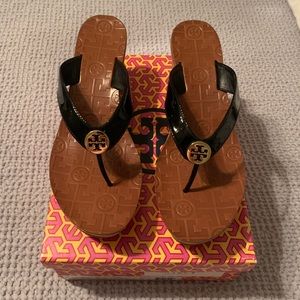 Tory Burch THORA Patent Wedge NEW IN BOX